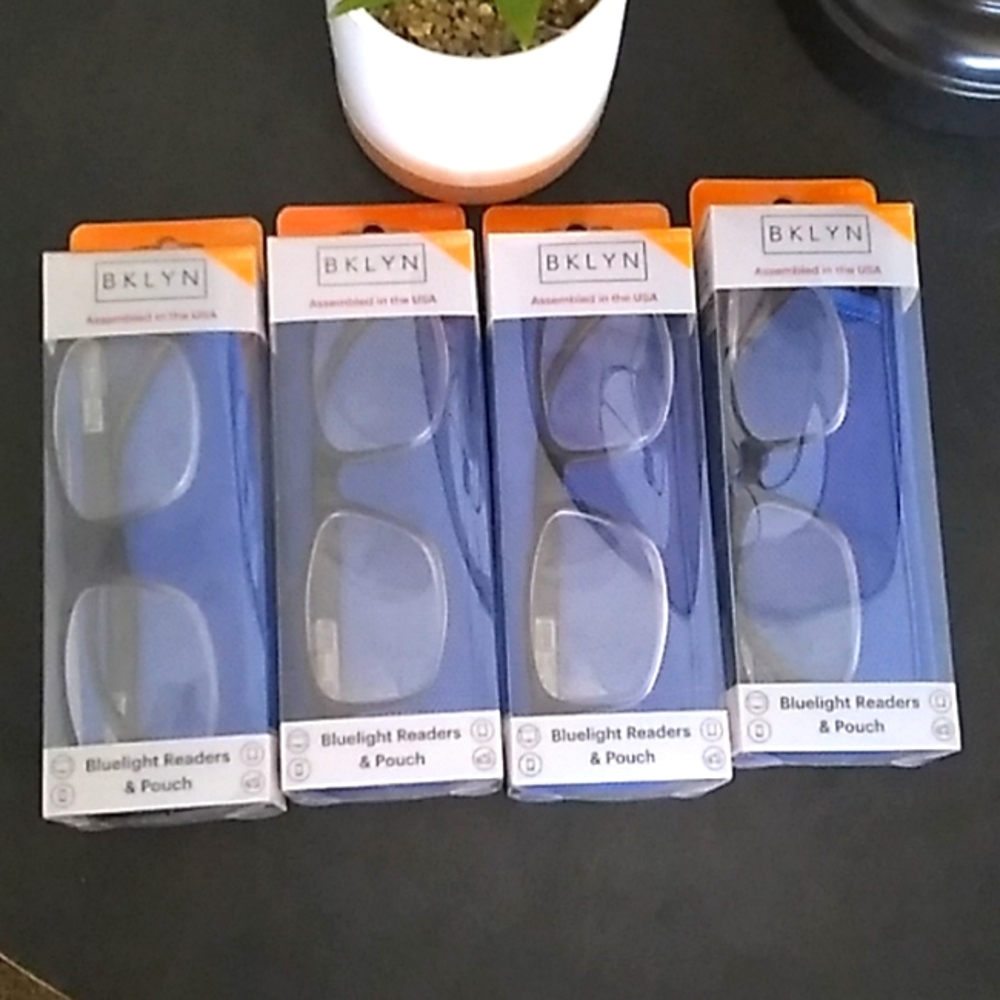 Set of 4 Bluelight Readers